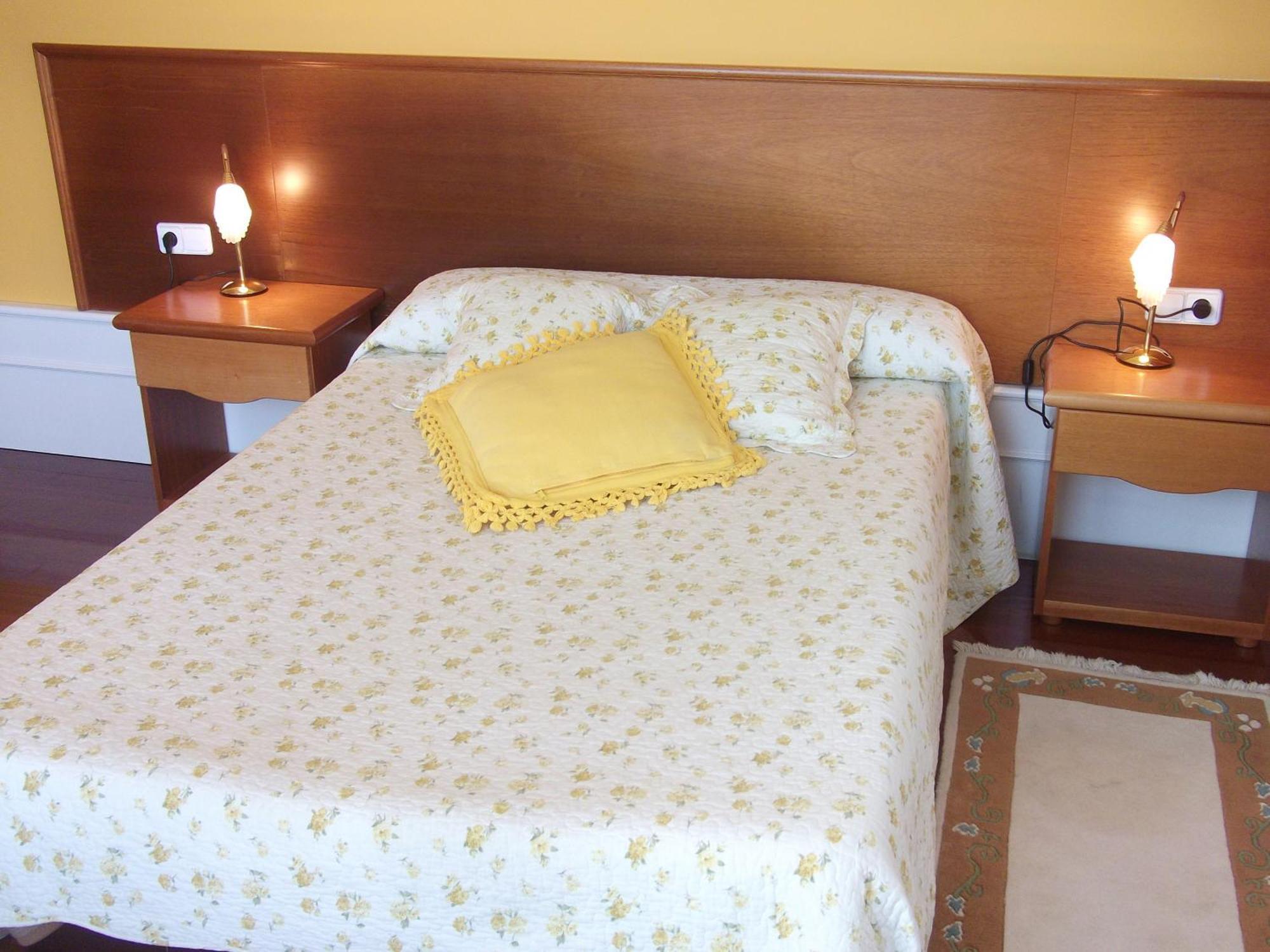 Val De Serantes Ferrol Exterior photo